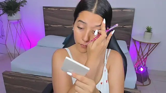 ivette bocelly online show from January 11, 7:27 pm