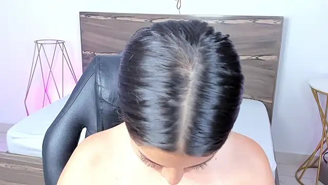 ivette bocelly online show from February 1, 1:23 am