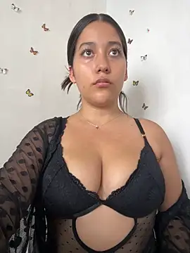 ivette bocelly online show from September 26, 9:19 pm