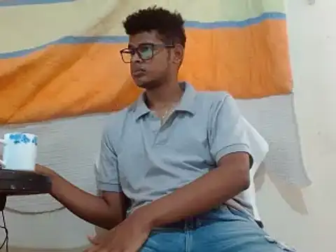 boylittle19cm online show from February 25, 3:38 pm