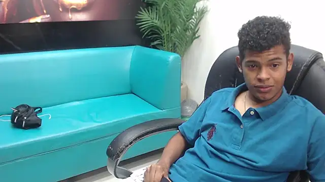 boylittle19cm online show from March 13, 12:35 pm