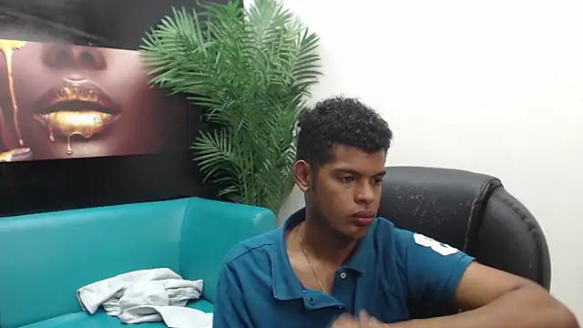 boylittle19cm online show from March 13, 3:39 pm