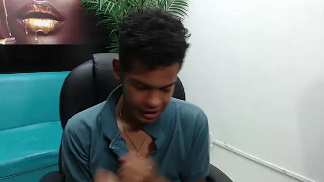 boylittle19cm online show from March 16, 3:28 pm