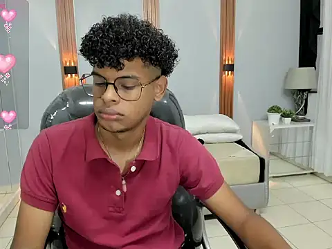 boylittle19cm online show from September 11, 12:05 pm