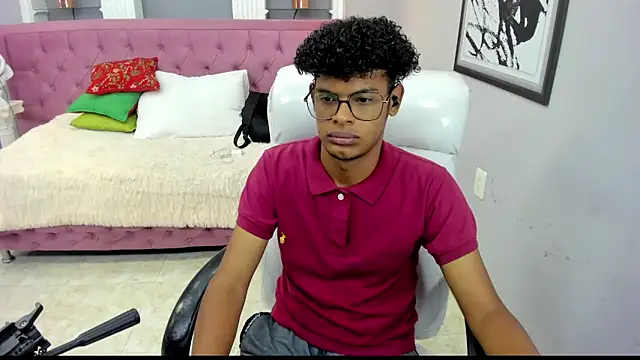 boylittle19cm online show from October 8, 11:52 am