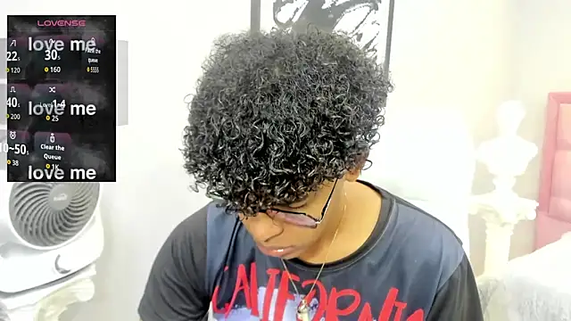 boylittle19cm online show from November 9, 12:36 pm