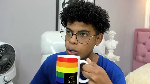 boylittle19cm online show from November 16, 12:44 pm