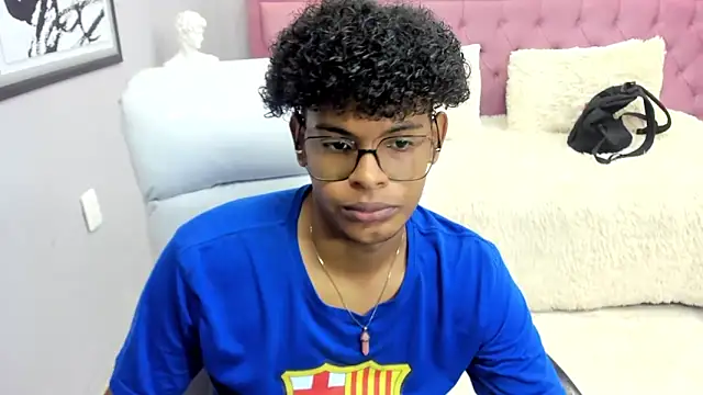 boylittle19cm online show from November 22, 12:26 pm