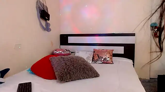 chika hellar online show from January 13, 10:37 pm