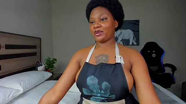 Renee-18 online show from January 11, 10:26 pm