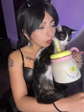  Gothiccbitch  online show from May 21, 7:15 am