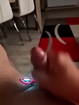 Szeltolo001 online show from April 8, 10:43 pm