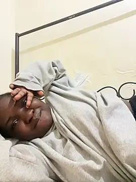 sweet18creamybigpussy online show from July 19, 10:46 pm