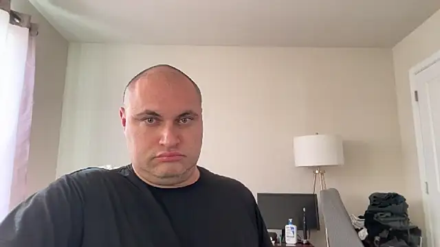 SluggishChase99 online show from December 3, 5:55 pm