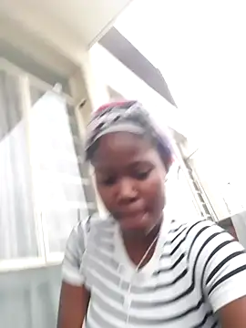 PerfectionBerrie online show from February 10, 4:25 pm