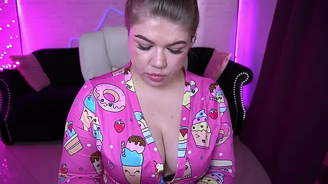 GabbieJay online show from March 11, 1:06 pm