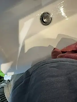 Snapshot of Rafal555578 chatting on February 7, 2:59 am Rafal555578 online show from February 7, 2:59 am