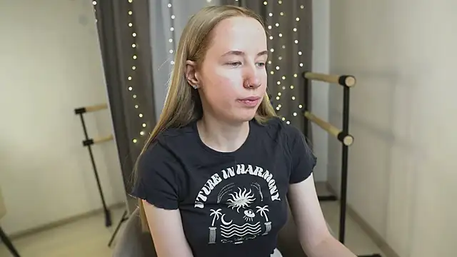 Cassie Kelman online show from December 21, 8:38 pm