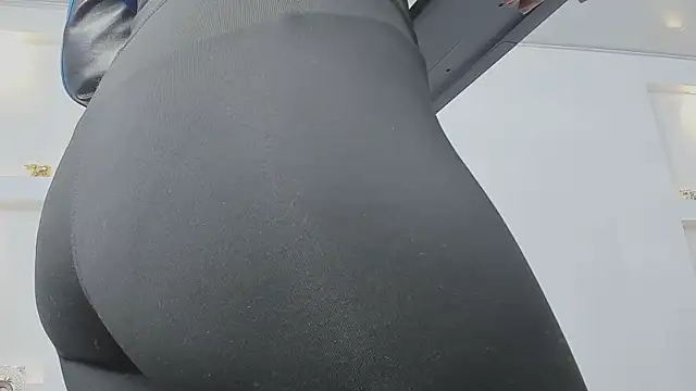 Dalia-Prada online show from March 24, 4:06 am