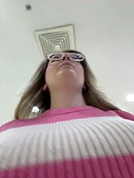 Teya moon  online show from February 26, 10:25 am