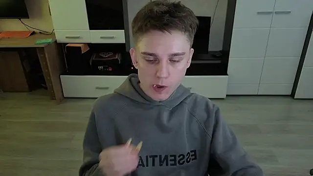 angryzan online show from February 5, 7:02 am