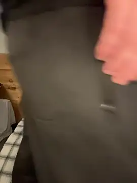 Snapshot of IvyWylde chatting on December 31, 11:28 pm IvyWylde online show from December 31, 11:28 pm