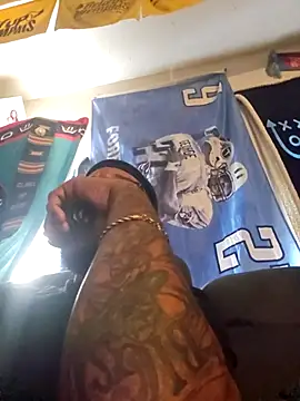 GallowayGooch1085 online show from February 28, 7:37 pm