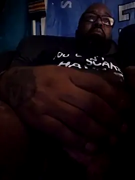 GallowayGooch1085 online show from March 25, 2:06 am