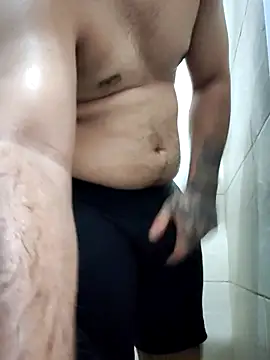 Snapshot of juanalge26 chatting on March 20, 6:46 pm juanalge26 online show from March 20, 6:46 pm