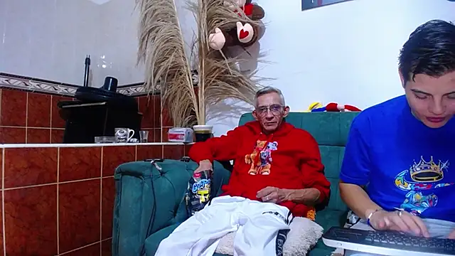 Leon hot X online show from February 28, 3:37 am