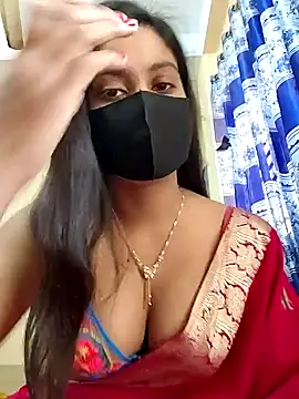 Snapshot of SimaRoy- chatting on February 3, 7:40 am SimaRoy- online show from February 3, 7:40 am