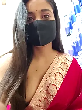 Snapshot of SimaRoy- chatting on February 18, 1:10 am SimaRoy- online show from February 18, 1:10 am