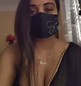 Snapshot of SimaRoy- chatting on October 29, 12:57 am SimaRoy- online show from October 29, 12:57 am