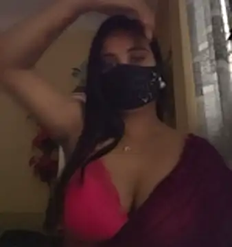 Snapshot of SimaRoy- chatting on November 5, 1:16 am SimaRoy- online show from November 5, 1:16 am