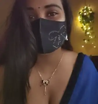 Snapshot of SimaRoy- chatting on November 20, 1:06 am SimaRoy- online show from November 20, 1:06 am