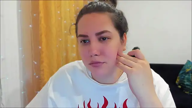  madalexa  online show from June 9, 9:48 pm