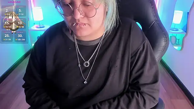 lucky-leah online show from January 16, 4:16 am