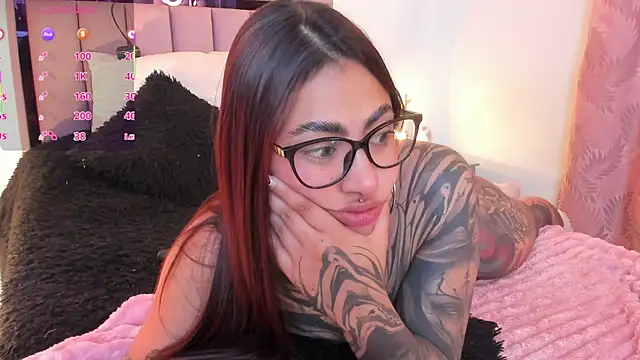 Snapshot of Kayla_foxxy chatting on July 14, 2:05 am Kayla foxxy online show from July 14, 2:05 am