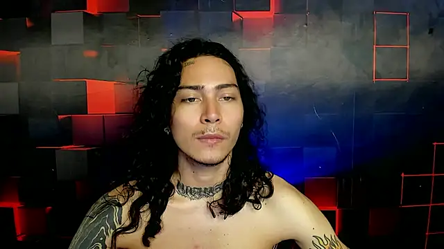 chromeheart  online show from April 20, 9:16 pm