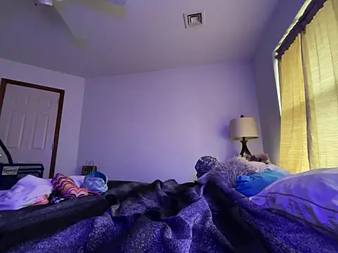 JordanSilk online show from March 22, 1:58 pm