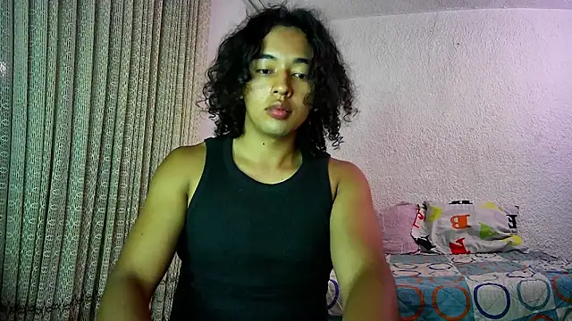 Snapshot of angelsdustxxx chatting on March 21, 5:56 am angelsdustxxx online show from March 21, 5:56 am