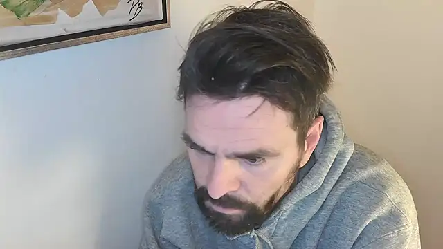 Snapshot of TB1977DK chatting on January 15, 5:05 pm TB1977DK online show from January 15, 5:05 pm