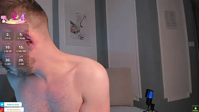 EnriqueBarberry online show from December 19, 6:20 am