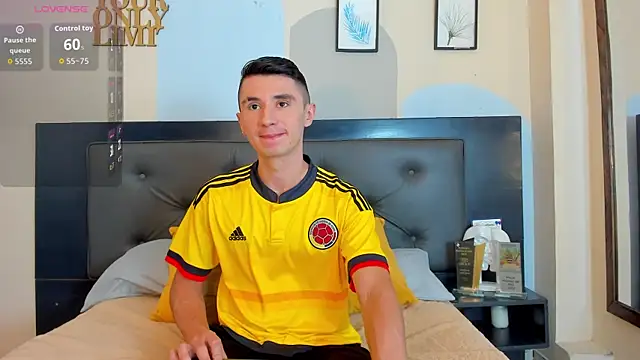 Jotastevensxx online show from July 3, 7:42 pm