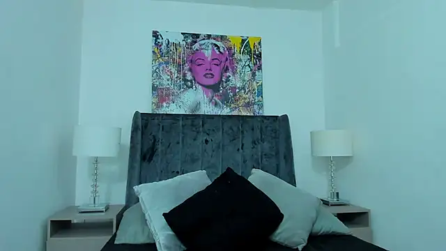 AmberAdams  online show from January 30, 1:42 pm