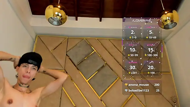 AmberAdams  online show from September 13, 2:39 pm