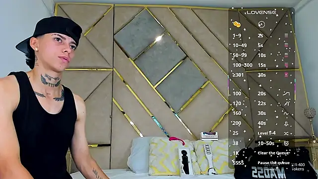 AmberAdams  online show from November 1, 3:58 pm