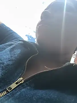 Snapshot of Francesca_ferrari chatting on May 25, 4:13 pm Francesca ferrari online show from May 25, 4:13 pm