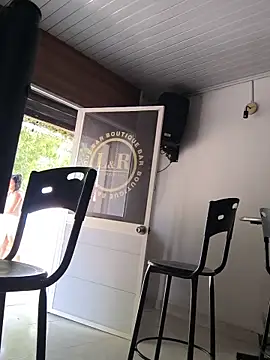 Snapshot of Francesca_ferrari chatting on June 3, 8:47 pm Francesca ferrari online show from June 3, 8:47 pm