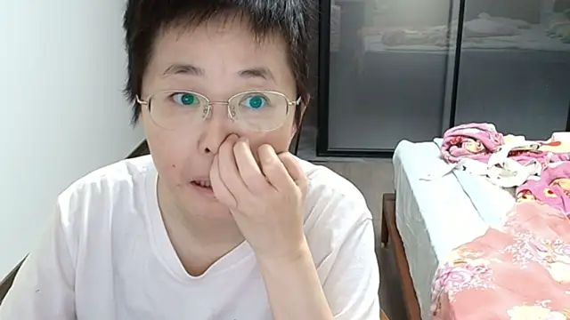 sonyx online show from October 18, 3:24 pm